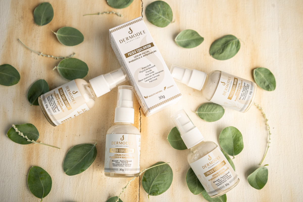 fotografia-still-fotografia-de-produtos-foto-cosmeticos-fotografa-de-produtos-em-barbacena-minas-gerais-fotografa-still-produtos-de-beleza-cosmeticos-dermodee-luciary-farmaceutica-produto-manipulado-marketing-de-produtos-mkt-fotografia-de-produtos-bq