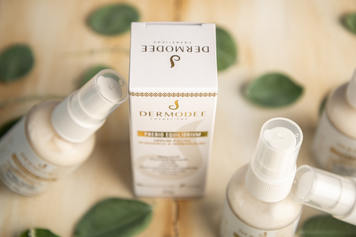 fotografia-still-fotografia-de-produtos-foto-cosmeticos-fotografa-de-produtos-em-barbacena-minas-gerais-fotografa-still-produtos-de-beleza-cosmeticos-dermodee-luciary-farmaceutica-produto-manipulado-marketing-de-produtos-mkt-fotografia-de-produtos-bq