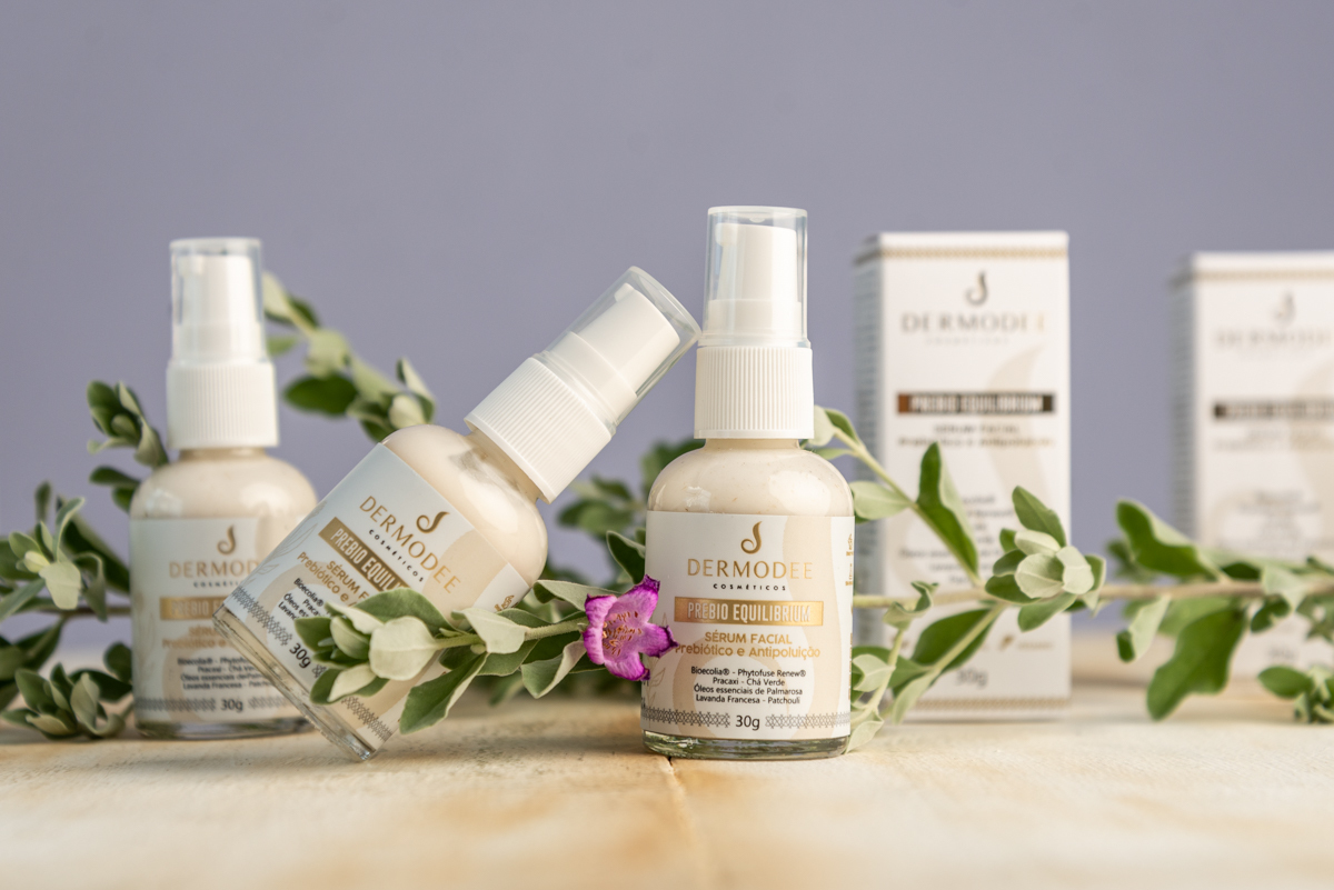 fotografia-still-fotografia-de-produtos-foto-cosmeticos-fotografa-de-produtos-em-barbacena-minas-gerais-fotografa-still-produtos-de-beleza-cosmeticos-dermodee-luciary-farmaceutica-produto-manipulado-marketing-de-produtos-mkt-fotografia-de-produtos-bq