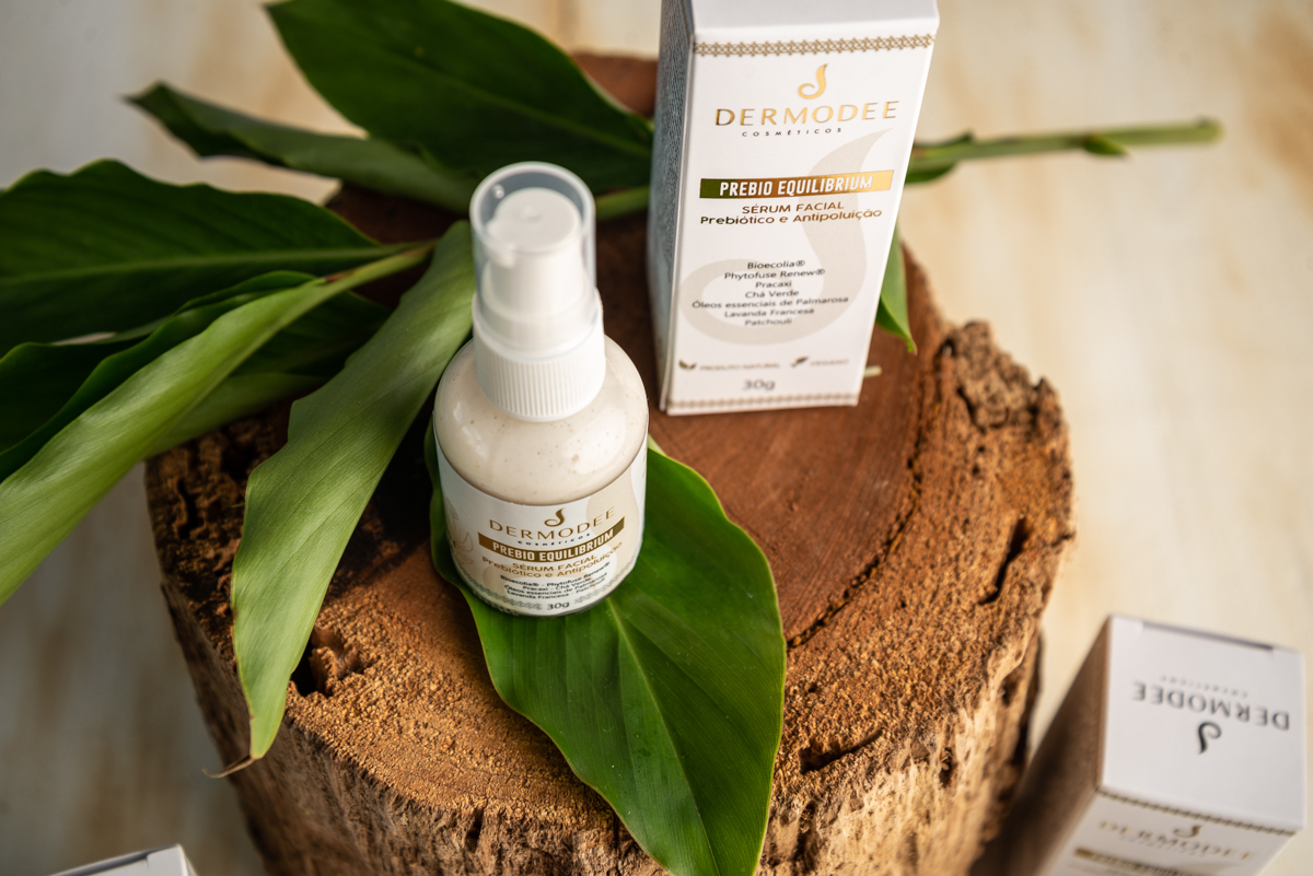 fotografia-still-fotografia-de-produtos-foto-cosmeticos-fotografa-de-produtos-em-barbacena-minas-gerais-fotografa-still-produtos-de-beleza-cosmeticos-dermodee-luciary-farmaceutica-produto-manipulado-marketing-de-produtos-mkt-fotografia-de-produtos-bq