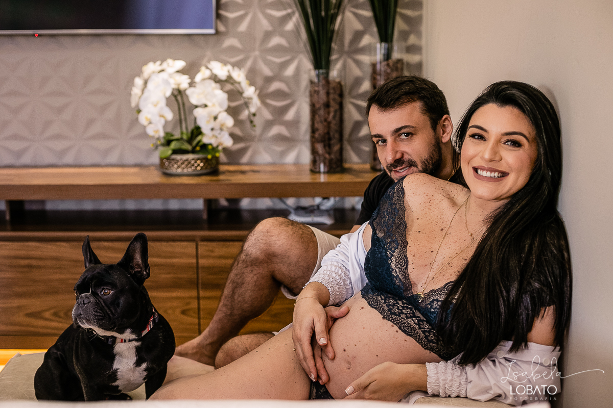 ensaio-gestante-pregnant-photography-pregnant-pregnantlifestyle-gestante-luznatural-mundorosa-lifestyle-irmao-pet-budogfrances-canon-5d-markiv-isabela-lobato-fotografia-melhor-fotografa-de-gestante-de-barbacena-roupa-de-gestante-estudio-de-fotografia-bq