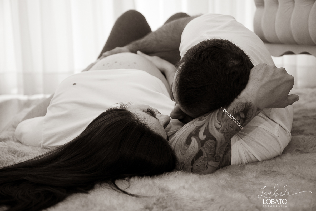 ensaio-gestante-pregnant-photography-pregnant-pregnantlifestyle-gestante-luznatural-mundorosa-lifestyle-irmao-pet-budogfrances-canon-5d-markiv-isabela-lobato-fotografia-melhor-fotografa-de-gestante-de-barbacena-roupa-de-gestante-estudio-de-fotografia-bq