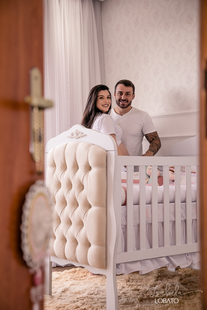 ensaio-gestante-pregnant-photography-pregnant-pregnantlifestyle-gestante-luznatural-mundorosa-lifestyle-irmao-pet-budogfrances-canon-5d-markiv-isabela-lobato-fotografia-melhor-fotografa-de-gestante-de-barbacena-roupa-de-gestante-estudio-de-fotografia-bq