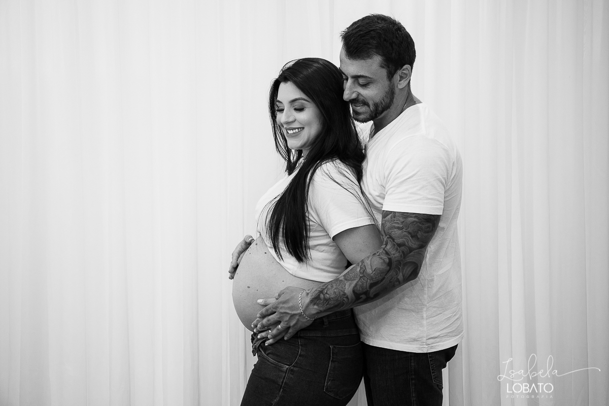 ensaio-gestante-pregnant-photography-pregnant-pregnantlifestyle-gestante-luznatural-mundorosa-lifestyle-irmao-pet-budogfrances-canon-5d-markiv-isabela-lobato-fotografia-melhor-fotografa-de-gestante-de-barbacena-roupa-de-gestante-estudio-de-fotografia-bq