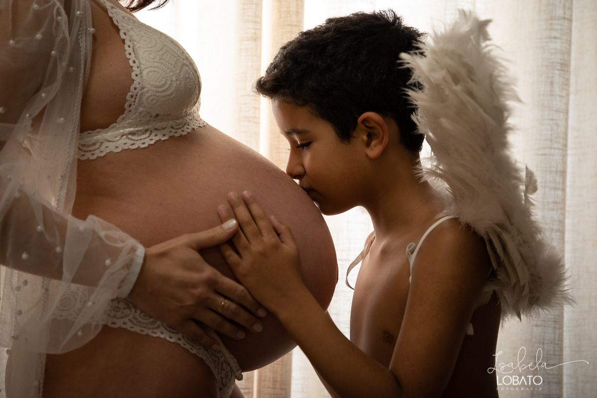 ensaio-gestante-pregnant-photography-pregnant-pregnantlifestyle-gestante-luznatural-mundoazul-lifestyle-irmao-pet-britsh-short-hair-canon-5d-isabela-lobato-fotografia-melhor-fotografa-de-gestante-de-barbacena-roupa-de-gestante-estudio-de-fotografia-bq