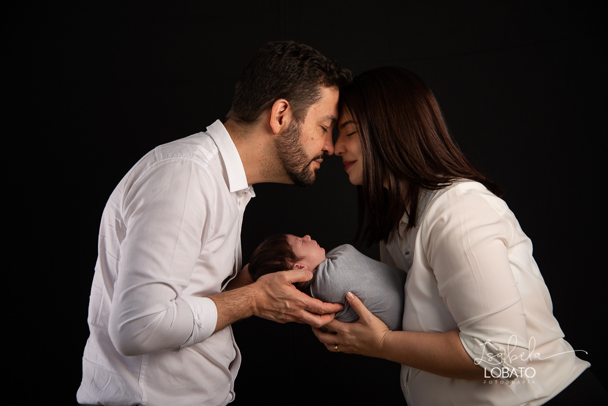 ensaio-fotografico-de-recem-nascido-fotografia-de-bebes-ensaio-newborn-bebe-recem-nascido-fotos-fotografa-de-bebes-em-barbacena-props-roupa-newborn-melhor-fotografa-de-barbacena-estudio-fotografico-infantil-isabela-lobato-fotografia-barbacena-minas-mg