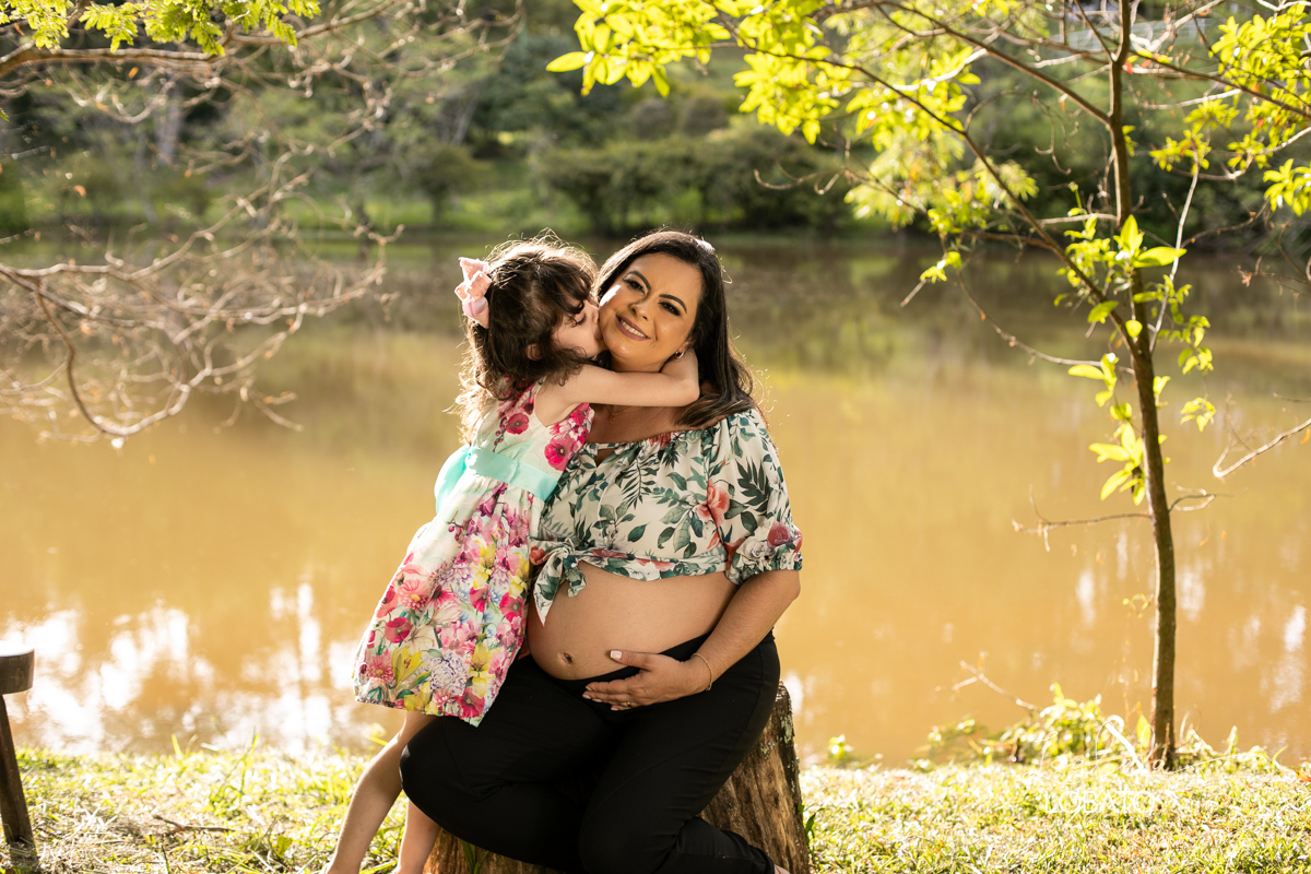 ensaio-gestante-pregnant-photography-pregnant-pregnantlifestyle-gestante-luznatural-mundorosa-lifestyle-irmao-pet-budogfrances-canon-5d-markiv-isabela-lobato-fotografia-melhor-fotografa-de-gestante-de-barbacena-roupa-de-gestante-estudio-de-fotografia-bq