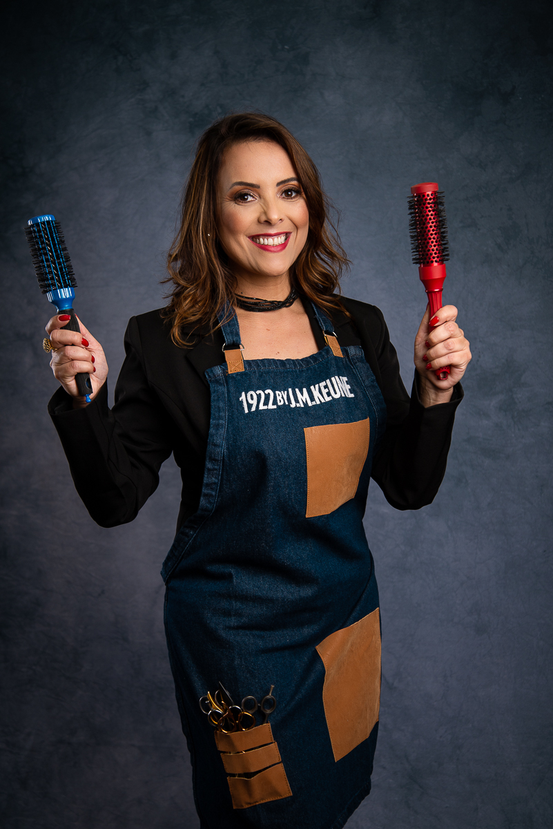 fotografia-publicitaria-marketing-pessoal-marketing-empresarial-salao-de-beleza-studio-adenisa-alves-hair-corte-de-cabelo-chapinha-secador-de-cabelo-beleza-feminina-profissional-de-beleza-escova-de-cabelo-fotografa-em-barbacena-isabela-lobato-fotografia