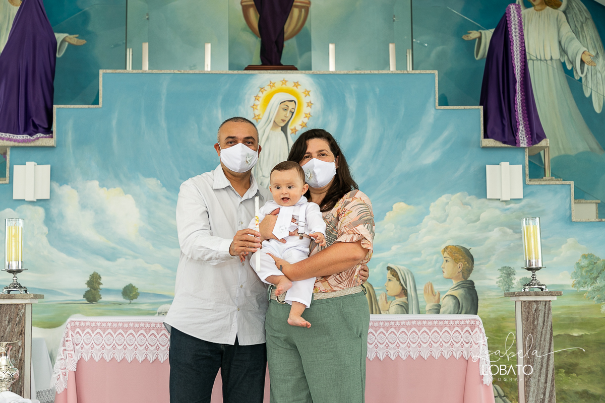 batizado-em-barbacena-mg-sacramento-do-batismo-fotografia-de-batizado-em-barbacena-mg-fotografa-especializada-em-criancas-barbacena-cipotanea-carandai-alto-rio-doce-antonio-carlos-mg-prados-igreja-do-galego-correia-de-almeida-isabela-lobato-fotografia