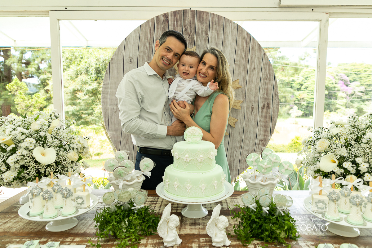 batizado-em-barbacena-mg-sacramento-do-batismo-fotografia-de-batizado-em-barbacena-mg-fotografa-especializada-em-criancas-barbacena-cipotanea-carandai-alto-rio-doce-antonio-carlos-mg-prados-igreja-do-galego-correia-de-almeida-isabela-lobato-fotografia