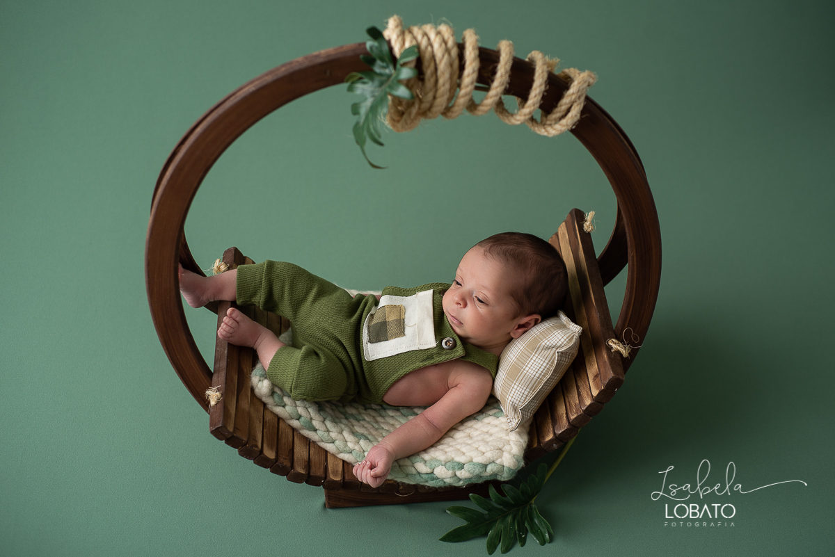 ensaio-fotografico-de-recem-nascido-fotografia-de-bebes-ensaio-newborn-bebe-recem-nascido-fotos-fotografa-de-bebes-em-barbacena-props-roupa-newborn-melhor-fotografa-de-barbacena-estudio-fotografico-infantil-isabela-lobato-fotografia-barbacena-minas-mg