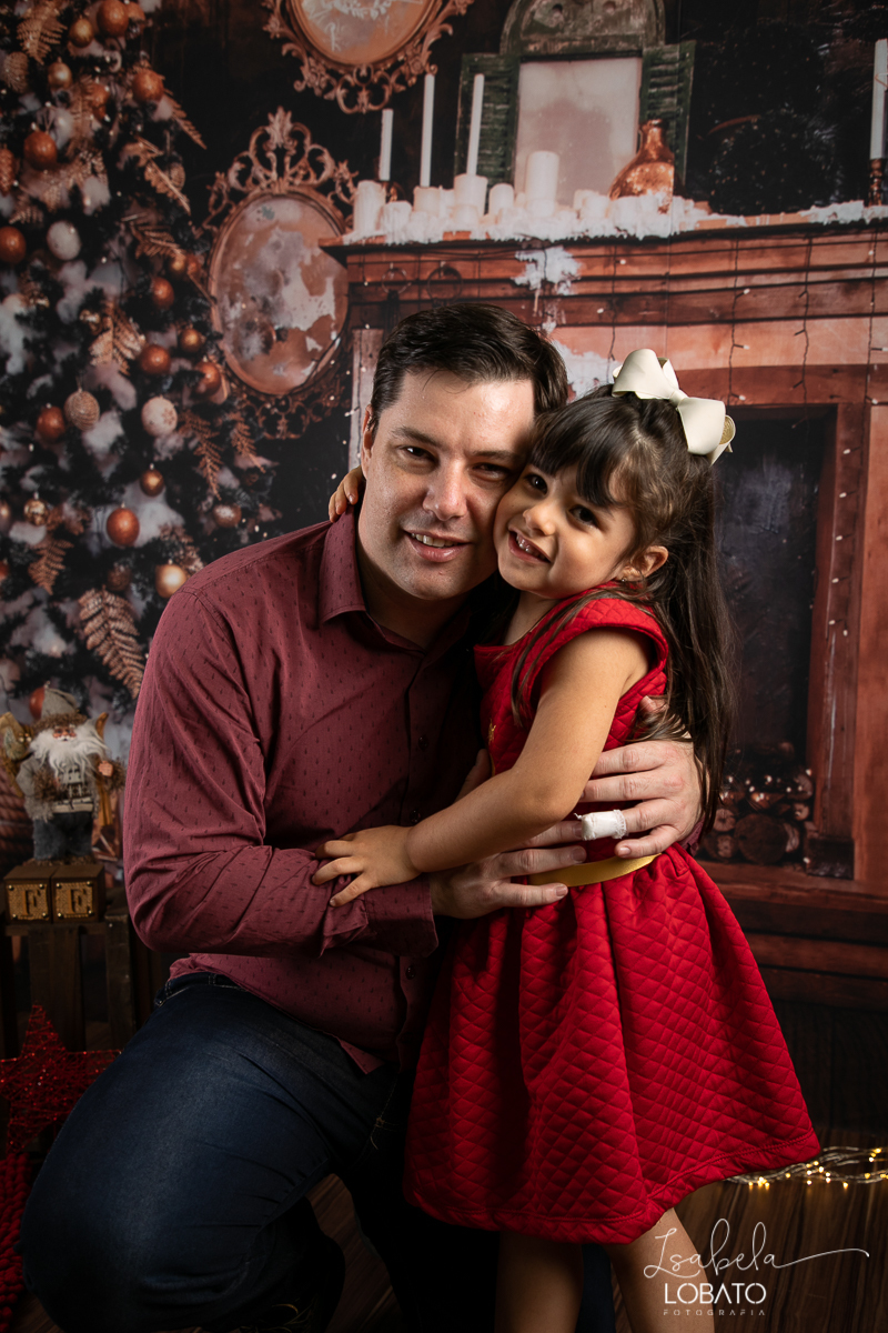 sessao-fotografica-de-natal-mini-sessao-de-natal-fotografia-de-natal-2021-foto-de-natal-cenario-fotografico-de-natal-fundo-fotografico-de-natal-wentz-fundos-fotograficos-britsh-short-hair-gato-britanico-pelo-curto-isabela-lobato-fotografia-estudio-bq