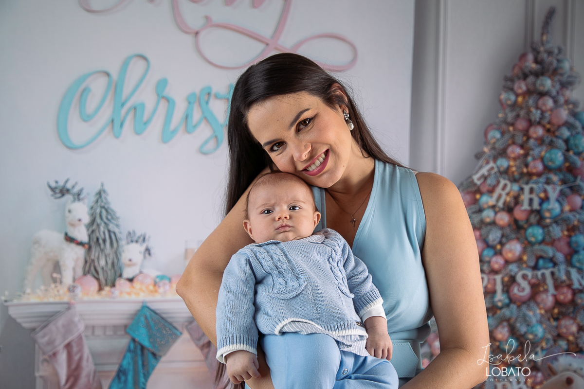 sessao-fotografica-de-natal-mini-sessao-de-natal-fotografia-de-natal-2021-foto-de-natal-cenario-fotografico-de-natal-fundo-fotografico-de-natal-wentz-fundos-fotograficos-isabela-lobato-fotografia-estudio-bq-retratos-de-natal-ensaio-fotografico-de-natal