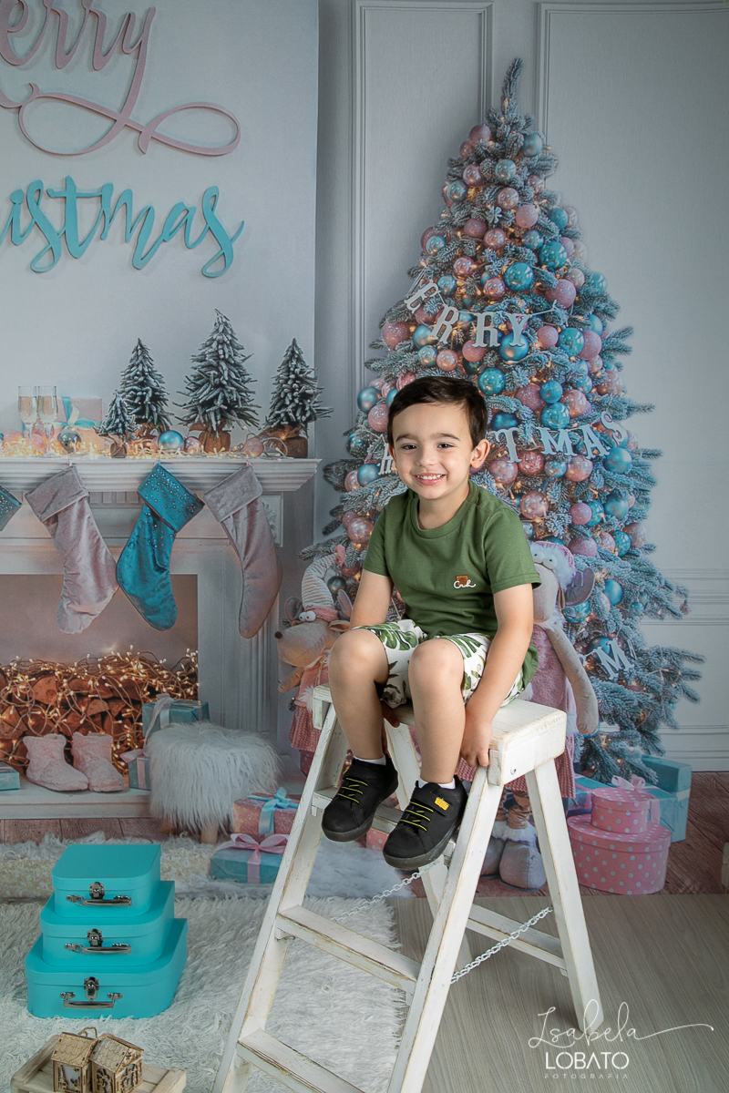 sessao-fotografica-de-natal-mini-sessao-de-natal-fotografia-de-natal-2021-foto-de-natal-cenario-fotografico-de-natal-fundo-fotografico-de-natal-wentz-fundos-fotograficos-isabela-lobato-fotografia-estudio-bq-retratos-de-natal-ensaio-fotografico-de-natalses