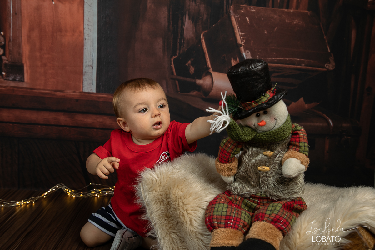 sessao-fotografica-de-natal-mini-sessao-de-natal-fotografia-de-natal-2021-foto-de-natal-cenario-fotografico-de-natal-fundo-fotografico-de-natal-wentz-fundos-fotograficos-isabela-lobato-fotografia-estudio-bq-retratos-de-natal-ensaio-fotografico-de-natal