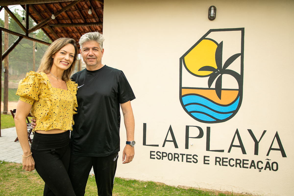 beach-tennis-vôlei-de-praia-️futevôlei-quadra-de-esportes-na-areia-la-playa-barbacena-pe-na-areia-esporte-e-recreaçao-avenida-sanitaria-barbacena-mg-rquete-bola-de-tenis-volei-de-areia-fotografia-publicitaria-em-barbacena-isabela-lobato-fotografia