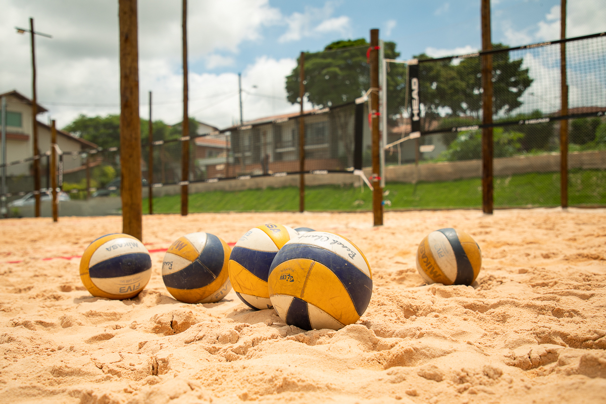 beach-tennis-vôlei-de-praia-️futevôlei-quadra-de-esportes-na-areia-la-playa-barbacena-pe-na-areia-esporte-e-recreaçao-avenida-sanitaria-barbacena-mg-rquete-bola-de-tenis-volei-de-areia-fotografia-publicitaria-em-barbacena-isabela-lobato-fotografia