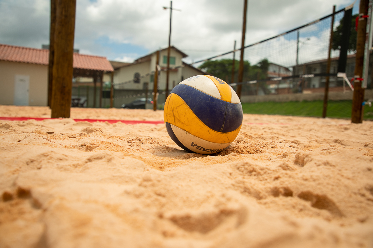 beach-tennis-vôlei-de-praia-️futevôlei-quadra-de-esportes-na-areia-la-playa-barbacena-pe-na-areia-esporte-e-recreaçao-avenida-sanitaria-barbacena-mg-rquete-bola-de-tenis-volei-de-areia-fotografia-publicitaria-em-barbacena-isabela-lobato-fotografia
