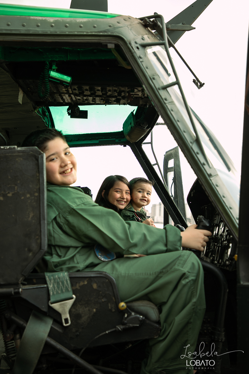 ensaio-familia-militar-fab-mil-epcar-barbacena-mg-escola-preparatoria-de-cadetes-do-ar-cadete-farda-aeronautica-macacao-de-voo-filhos-de-militar-da-fab-brigadeiro-comandante-da-forca-area-forcas-armadas-brasil-curso-para-piloto-fotografa-isabela-lobato-bq