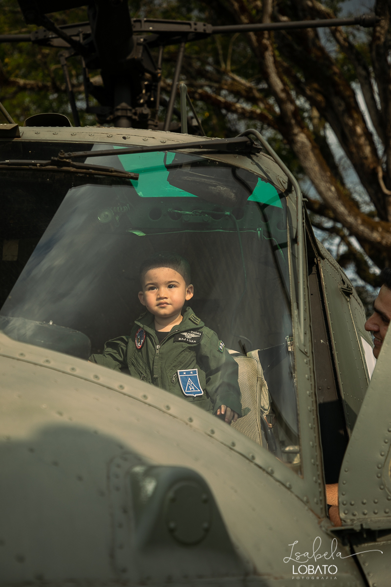 ensaio-familia-militar-fab-mil-epcar-barbacena-mg-escola-preparatoria-de-cadetes-do-ar-cadete-farda-aeronautica-macacao-de-voo-filhos-de-militar-da-fab-brigadeiro-comandante-da-forca-area-forcas-armadas-brasil-curso-para-piloto-fotografa-isabela-lobato-bq