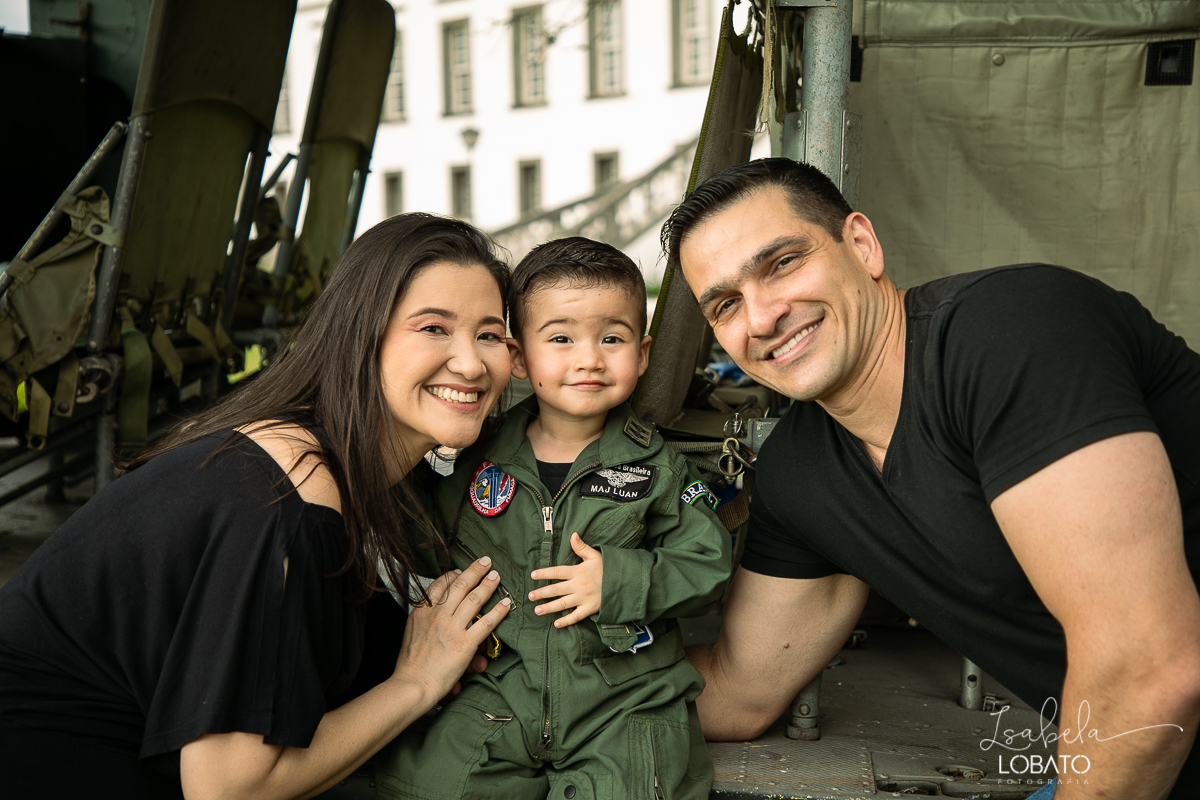 ensaio-familia-militar-fab-mil-epcar-barbacena-mg-escola-preparatoria-de-cadetes-do-ar-cadete-farda-aeronautica-macacao-de-voo-filhos-de-militar-da-fab-brigadeiro-comandante-da-forca-area-forcas-armadas-brasil-curso-para-piloto-fotografa-isabela-lobato-bq