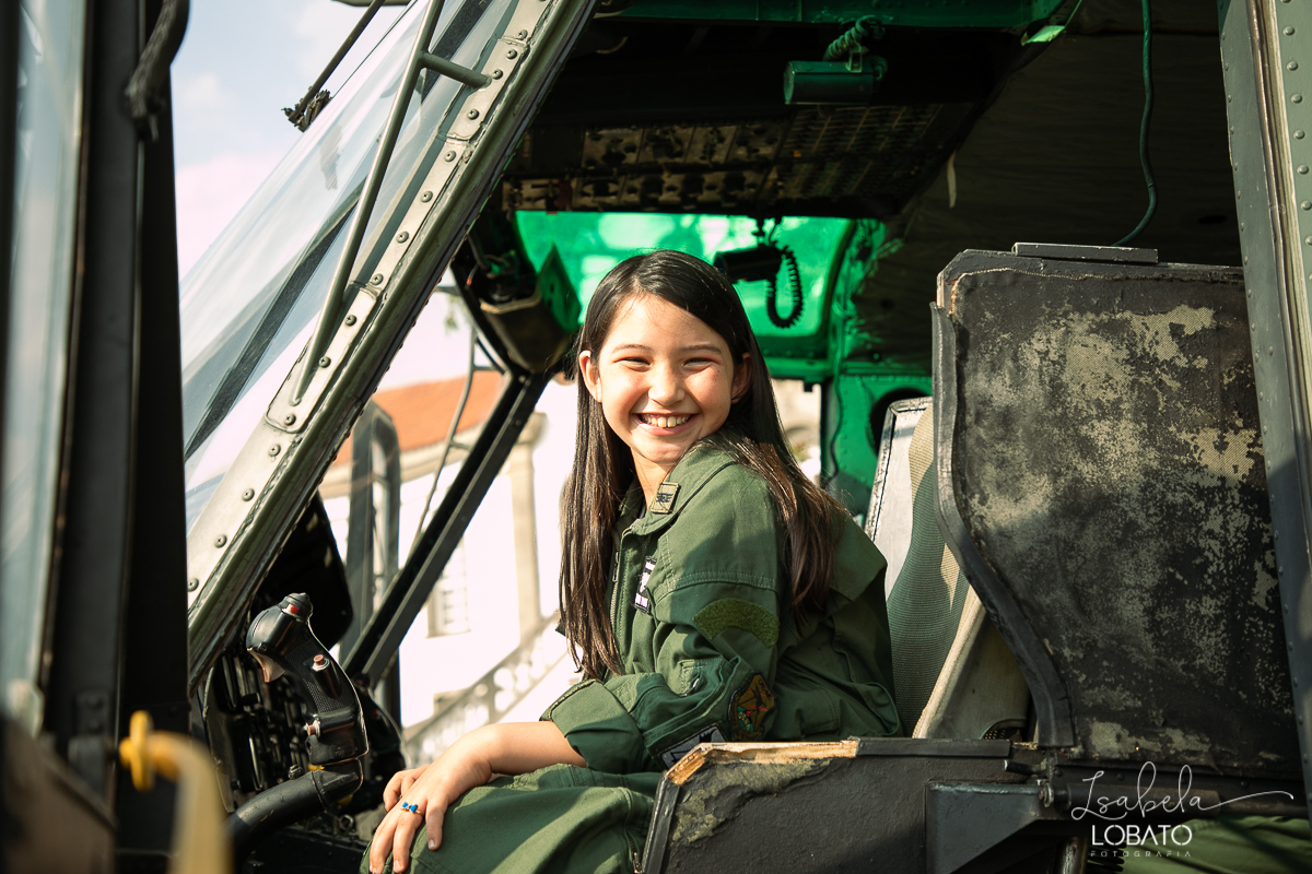 ensaio-familia-militar-fab-mil-epcar-barbacena-mg-escola-preparatoria-de-cadetes-do-ar-cadete-farda-aeronautica-macacao-de-voo-filhos-de-militar-da-fab-brigadeiro-comandante-da-forca-area-forcas-armadas-brasil-curso-para-piloto-fotografa-isabela-lobato-bq