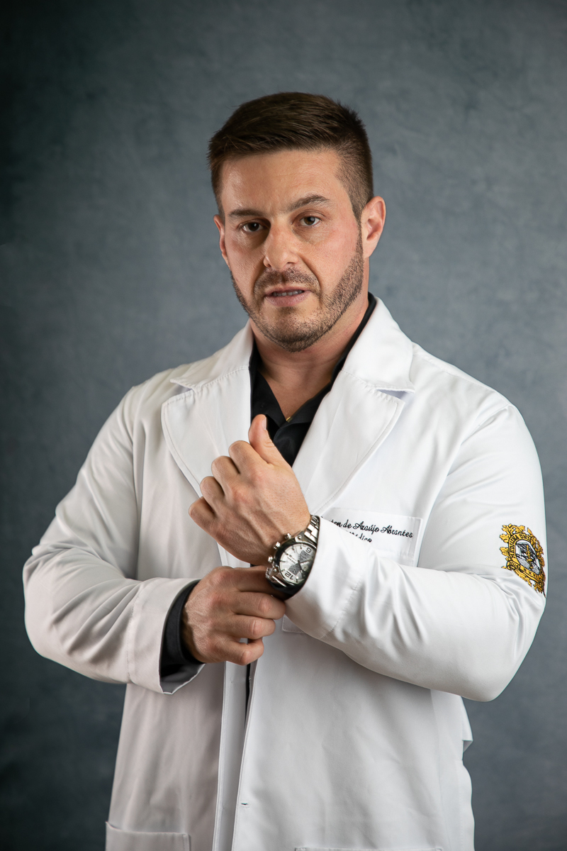 foto-publicidade-mkt-digital-agencia-d-mkt-nos-tres-comunica-marketing-de-medicos-nutrologo-barbacena-nutrologo-minas-gerais-emagrecimento-hipertrofia-publicidade-redes-sociais-de-medicos-fotografia-para-perfil-de-medicos-fotografa-para-fins-publicitarios