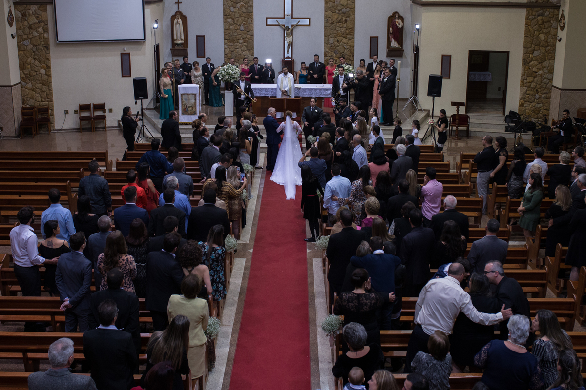 vista do alto do altar da igreja