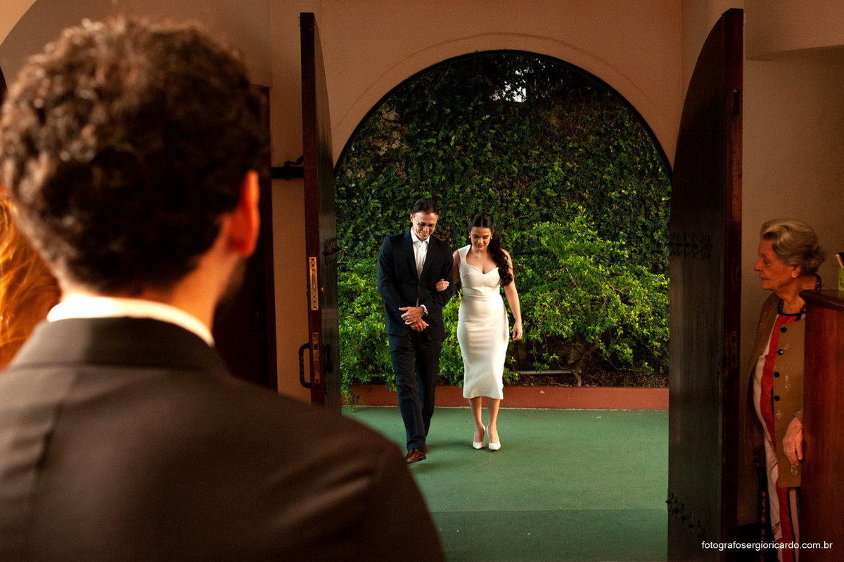 noiva-casamento-ortodoxo-russo-patriarcado-de-moscou-paroquia-santa-zenaide-santa-teresa-rio-de-janeiro