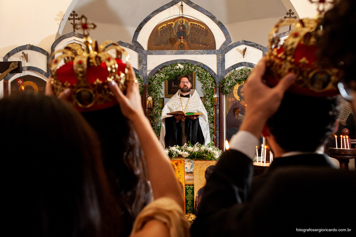 cerimônia-casamento-ortodoxo-russo-patriarcado-de-moscou-paroquia-santa-zenaide-santa-teresa-rio-de-janeiro
