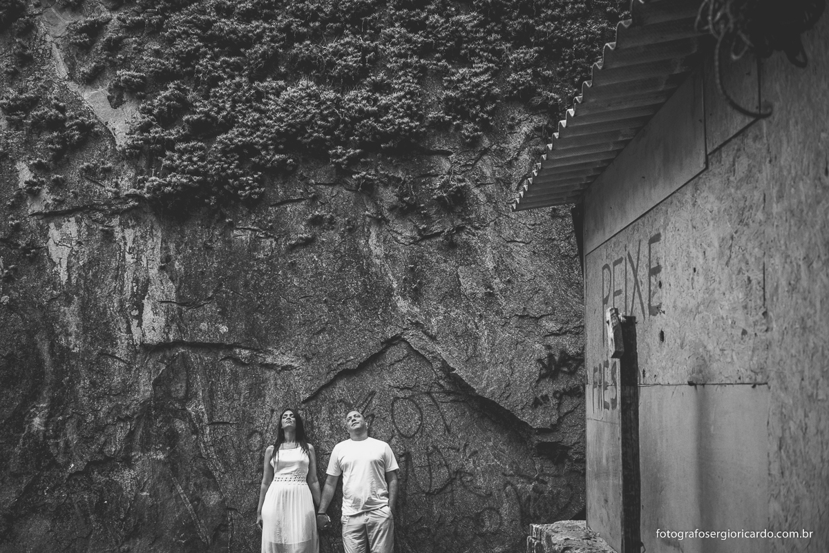 Ensaio pré-casamento Érica e Flávio praia de Grumari Rio de janeiro