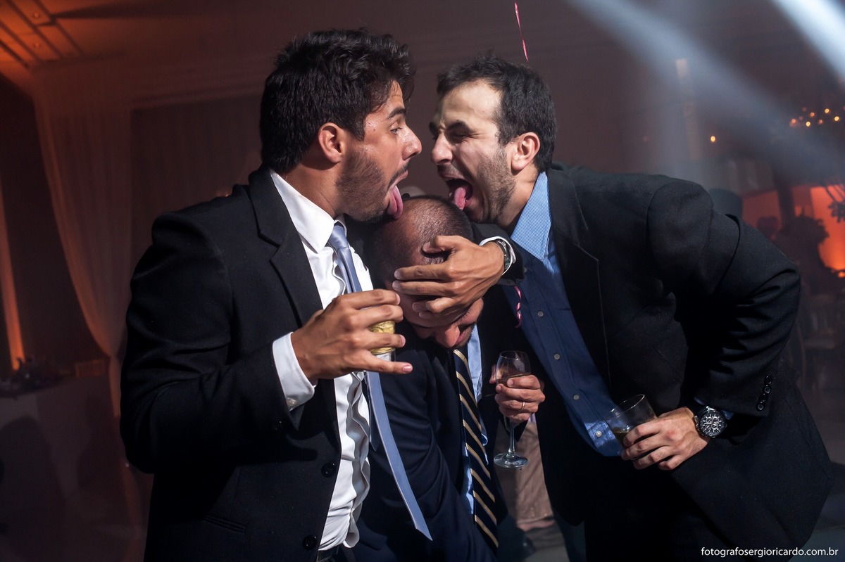 casamento-noivos-casa-de-festa-espaço-golden-palace-pista-de-dança
