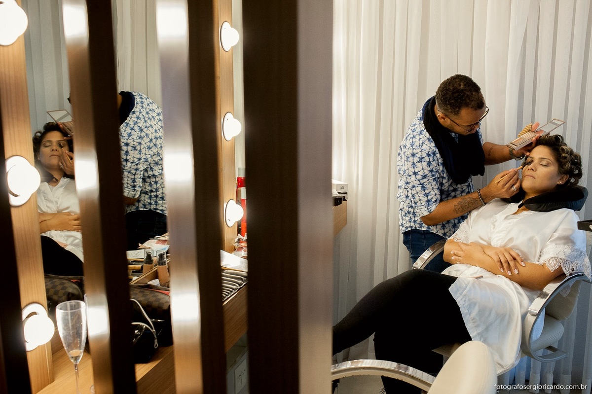 maquiagem make up noiva reflexo no espelho