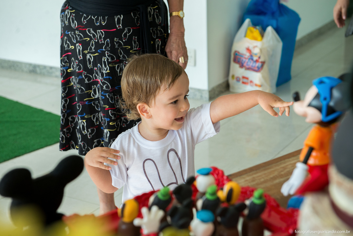 aniversário de criança com tema do mickey