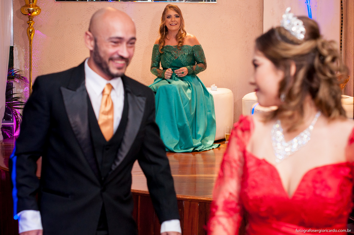foto dos pais com a debutante