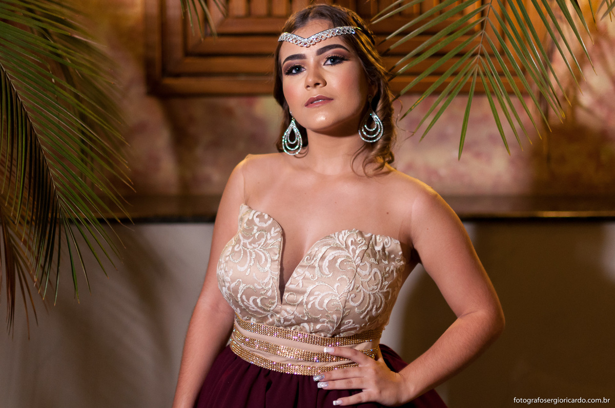 retrato de debutante com vestido