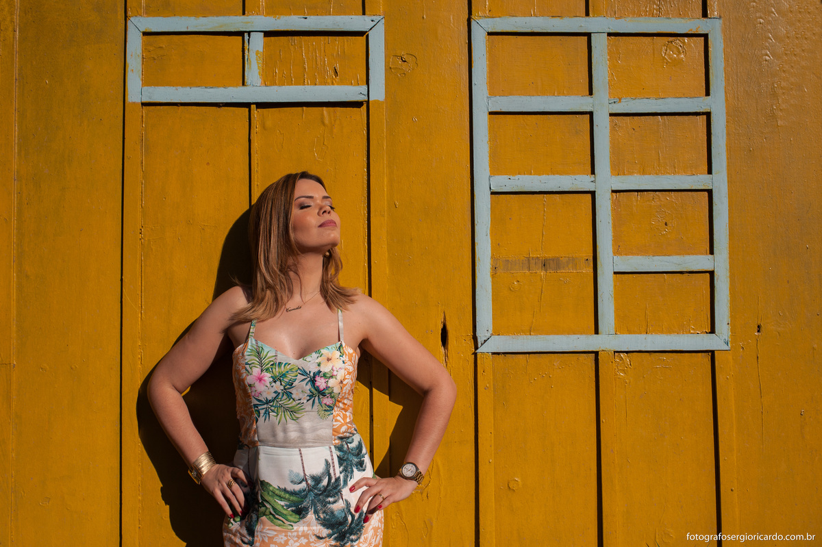 retrato de aniversariante em casa amarela no parque crémerie em petrópolis 