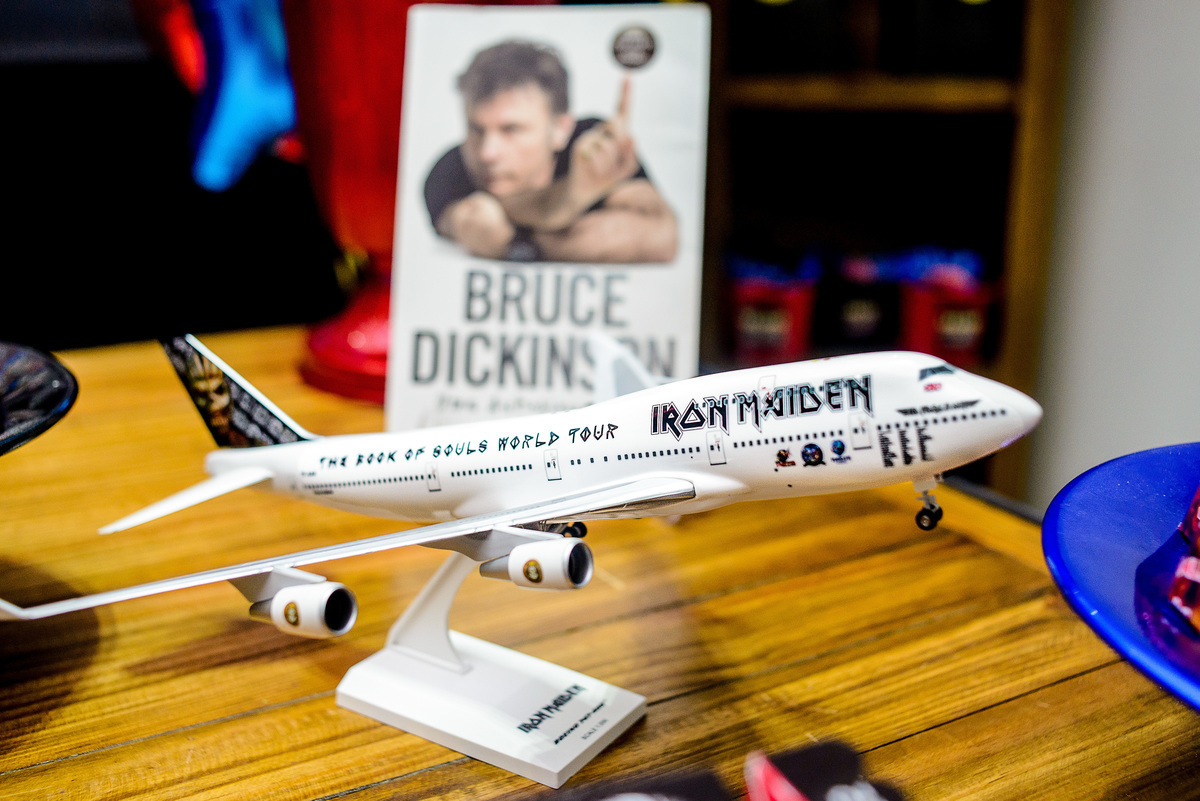 children's party photography iron maiden theme decoration 
eddie force one biography bruce dickinson
