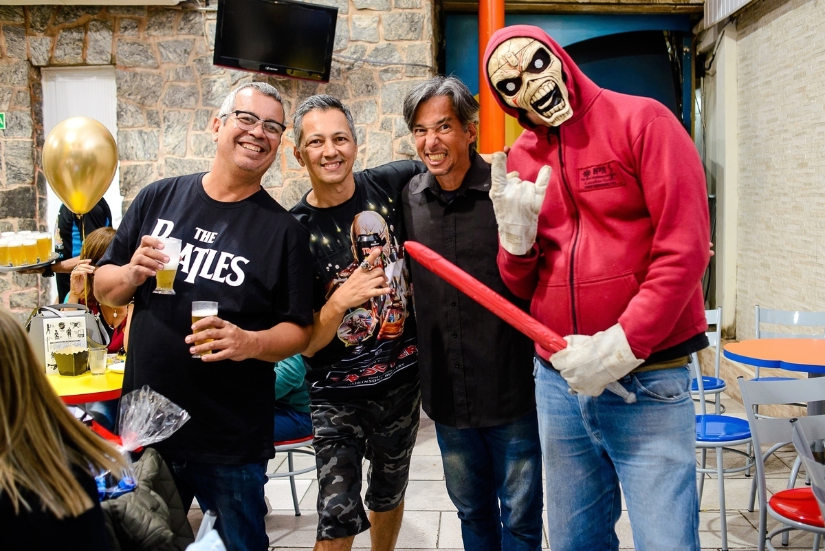 photography kids party iron maiden theme portrait guests