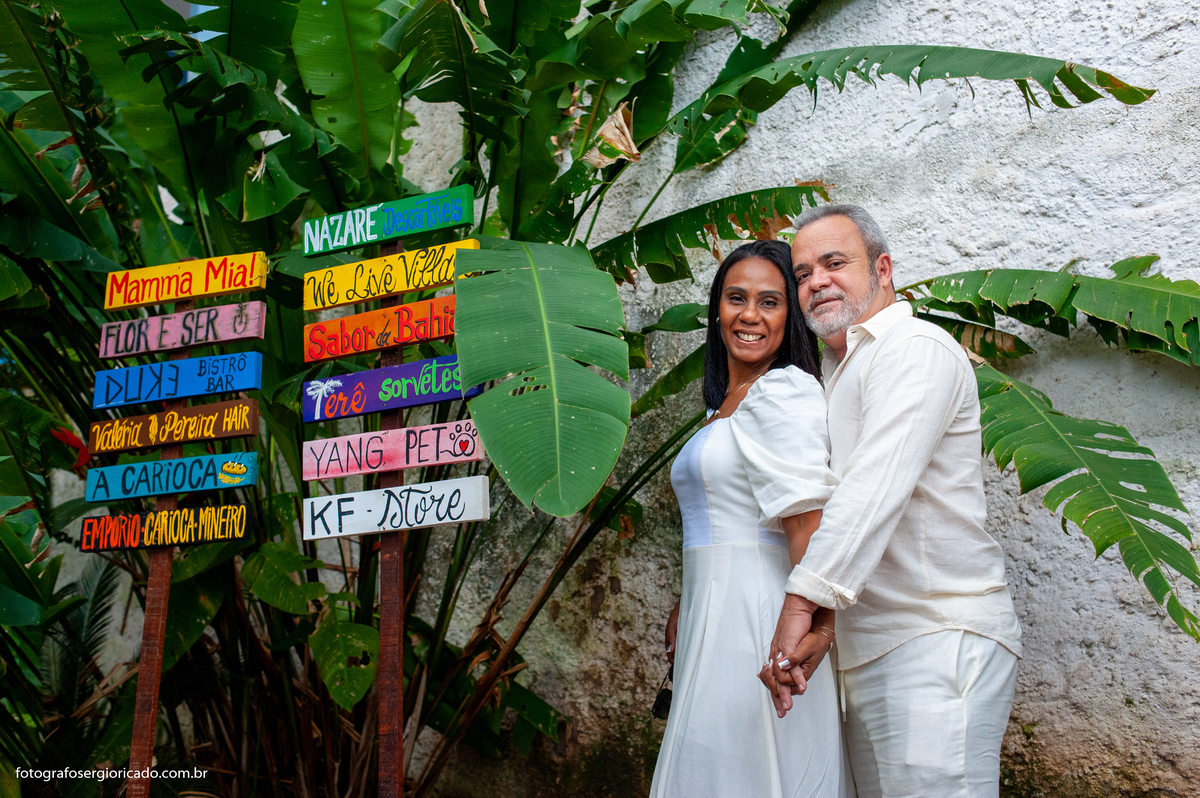 Fotografia de ensaio de casal na Ilha da Gigóia na Barra da Tijuca no Rio de Janeiro