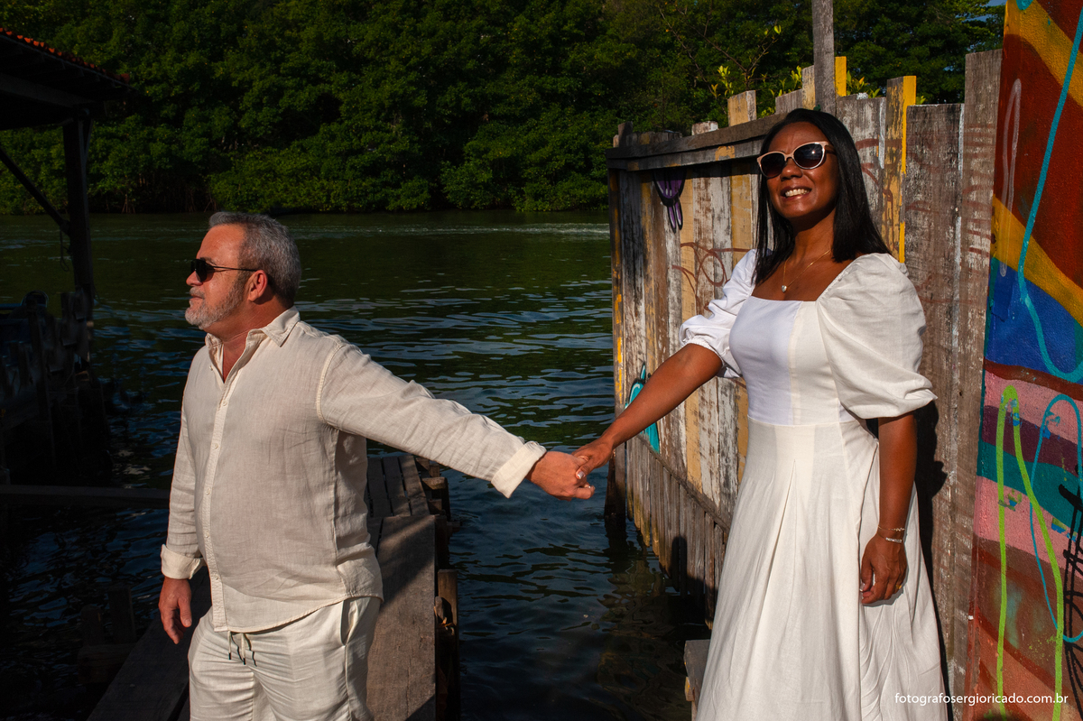 Fotografia de ensaio de casal na Casanova resdence na Ilha da Gigóia na Barra da Tijuca no Rio de Janeiro