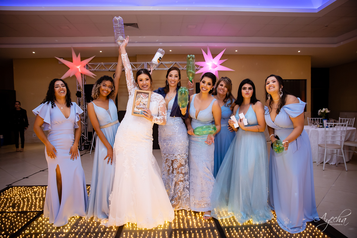 making of noivo curitiba; casamento curitiba; casamento santuário sagrado coração; casamento salão acqua eventos; fotografo de casamento curitiba; vestido de noiva curitiba; london noivas; maquiagem de noiva; carro da noiva; 