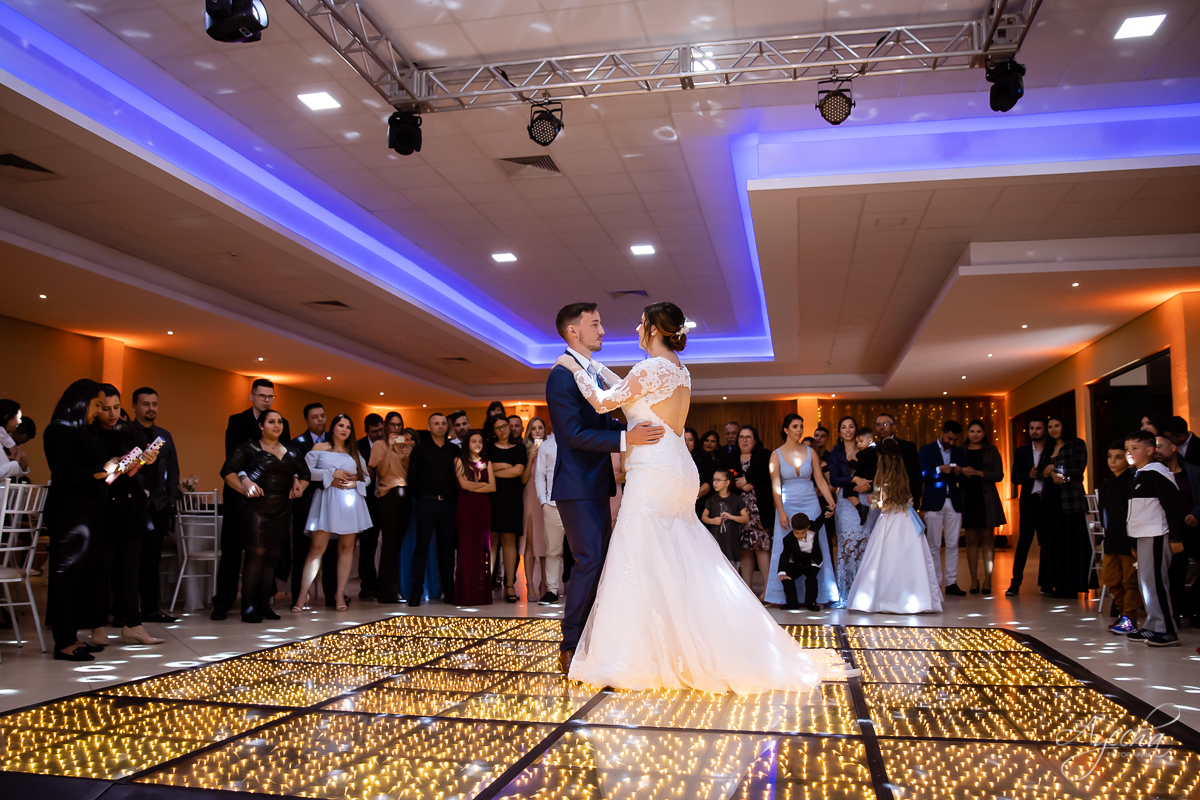 making of noivo curitiba; casamento curitiba; casamento santuário sagrado coração; casamento salão acqua eventos; fotografo de casamento curitiba; vestido de noiva curitiba; london noivas; maquiagem de noiva; carro da noiva; 