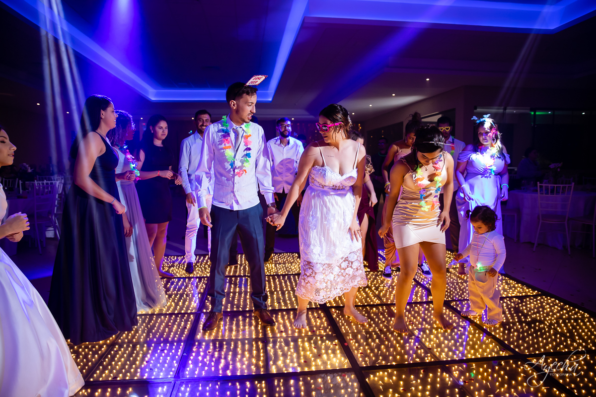 making of noivo curitiba; casamento curitiba; casamento santuário sagrado coração; casamento salão acqua eventos; fotografo de casamento curitiba; vestido de noiva curitiba; london noivas; maquiagem de noiva; carro da noiva; dança dos noivos curitiba; 