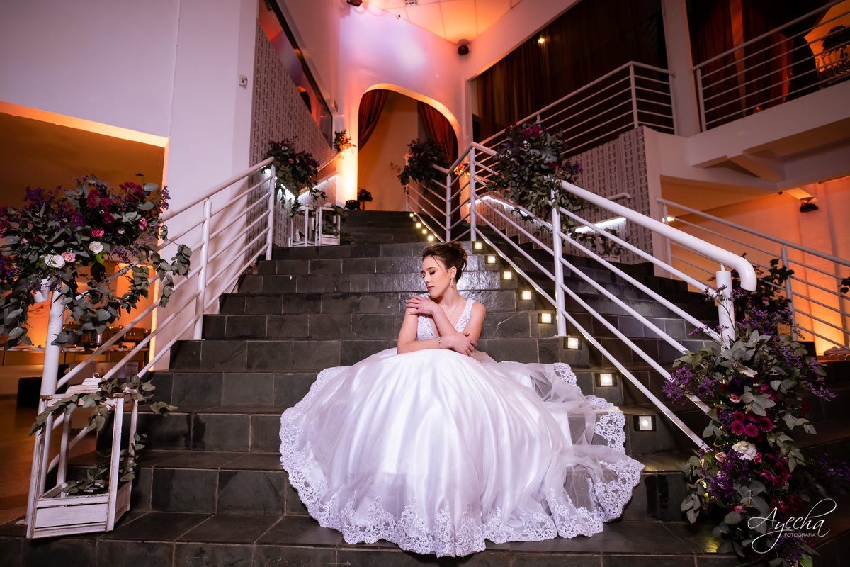 15 anos Curotoba; Cerezzo Eventos; Debutante Curitiba; Festa de debutante; festa de 15 anos; cerimonial curitiba; fotógrafo de 15 anos; fotógrafo de debutante; 15 anos piraquara; 15 anos são josé dos pinhais; vestido de debutante; idéias 15 anos