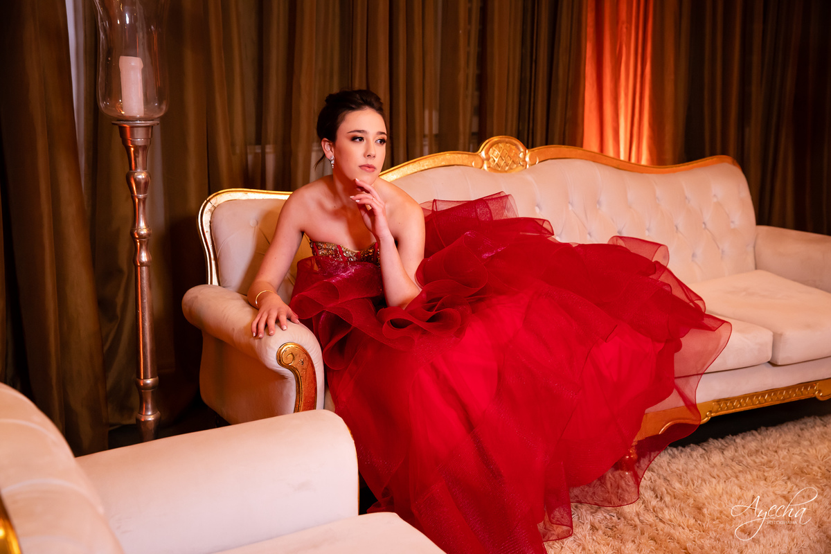 15 anos Curotoba; Cerezzo Eventos; Debutante Curitiba; Festa de debutante; festa de 15 anos; cerimonial curitiba; fotógrafo de 15 anos; fotógrafo de debutante; 15 anos piraquara; 15 anos são josé dos pinhais; vestido de debutante; idéias 15 anos