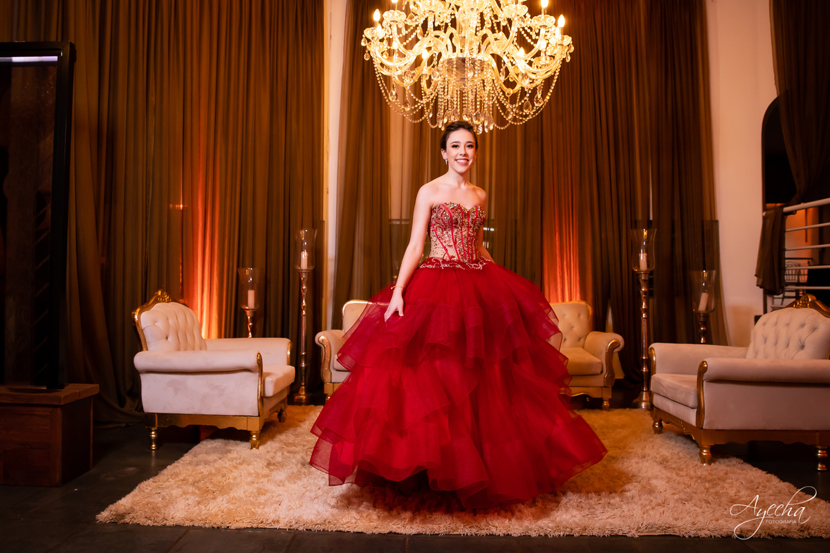 15 anos Curotoba; Cerezzo Eventos; Debutante Curitiba; Festa de debutante; festa de 15 anos; cerimonial curitiba; fotógrafo de 15 anos; fotógrafo de debutante; 15 anos piraquara; 15 anos são josé dos pinhais; vestido de debutante; idéias 15 anos