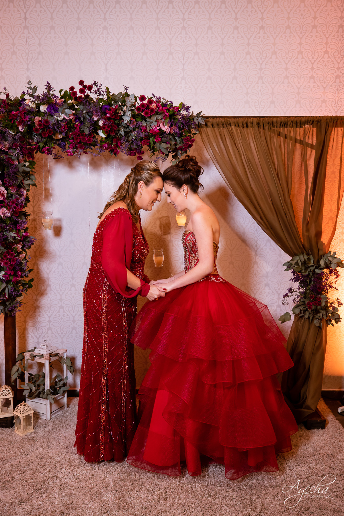 15 anos Curotoba; Cerezzo Eventos; Debutante Curitiba; Festa de debutante; festa de 15 anos; cerimonial curitiba; fotógrafo de 15 anos; fotógrafo de debutante; 15 anos piraquara; 15 anos são josé dos pinhais; vestido de debutante; idéias 15 anos