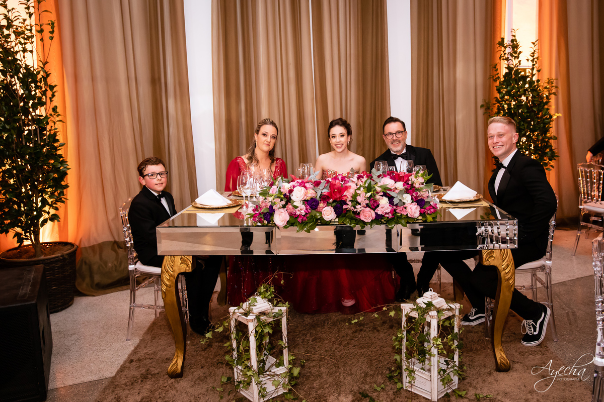 15 anos Curotoba; Cerezzo Eventos; Debutante Curitiba; Festa de debutante; festa de 15 anos; cerimonial curitiba; fotógrafo de 15 anos; fotógrafo de debutante; 15 anos piraquara; 15 anos são josé dos pinhais; vestido de debutante; idéias 15 anos