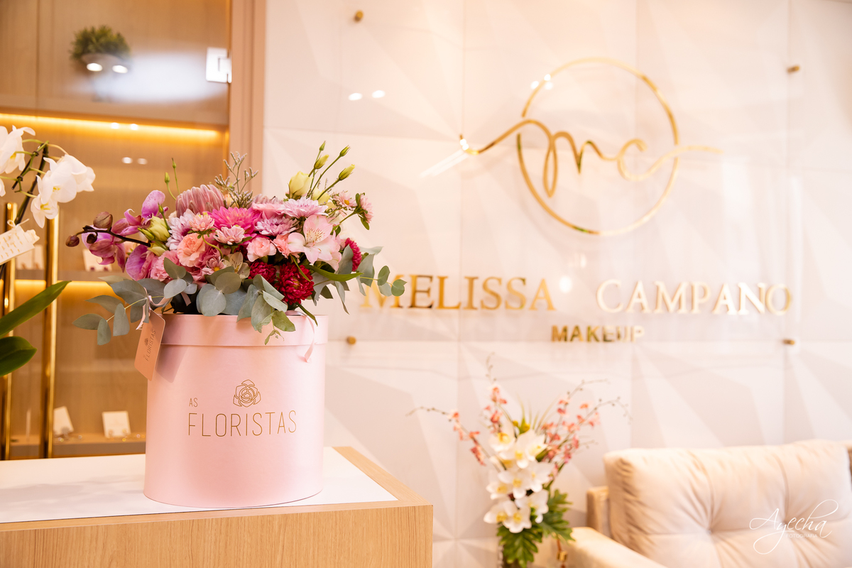 Making of noiva Curitiba; Melissa Campano, Bouquet de Noiva Curitiba; As Floristas Bouquet; Selma Dy Carvalho; Bella Vista Eventos; Casamento Curitiba; Fotógrafo Casamento Curitiba; Debutante Curitiba; Maquiagem Noiva; Vestido Noiva; 